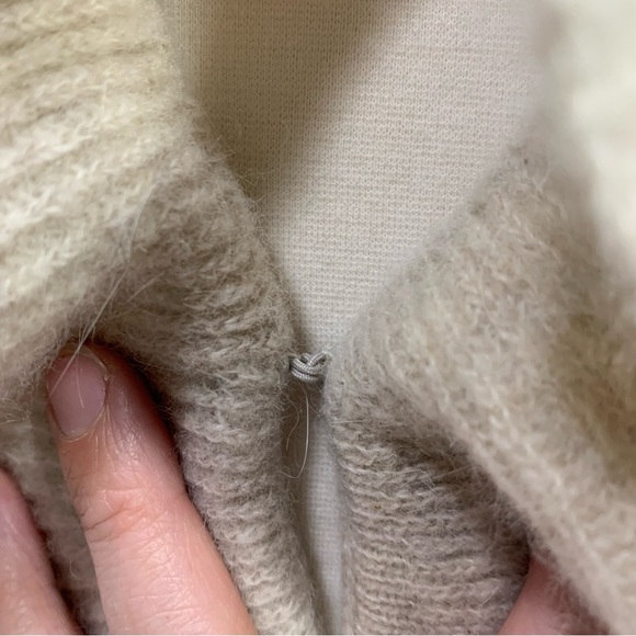 Cynthia Rowley Lambswool Blend Ruffled Cardigan sweater Duster cream Tan Large - Picture 5 of 8